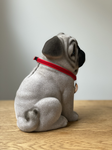 ふわふわワンちゃん貯金箱 | パグ